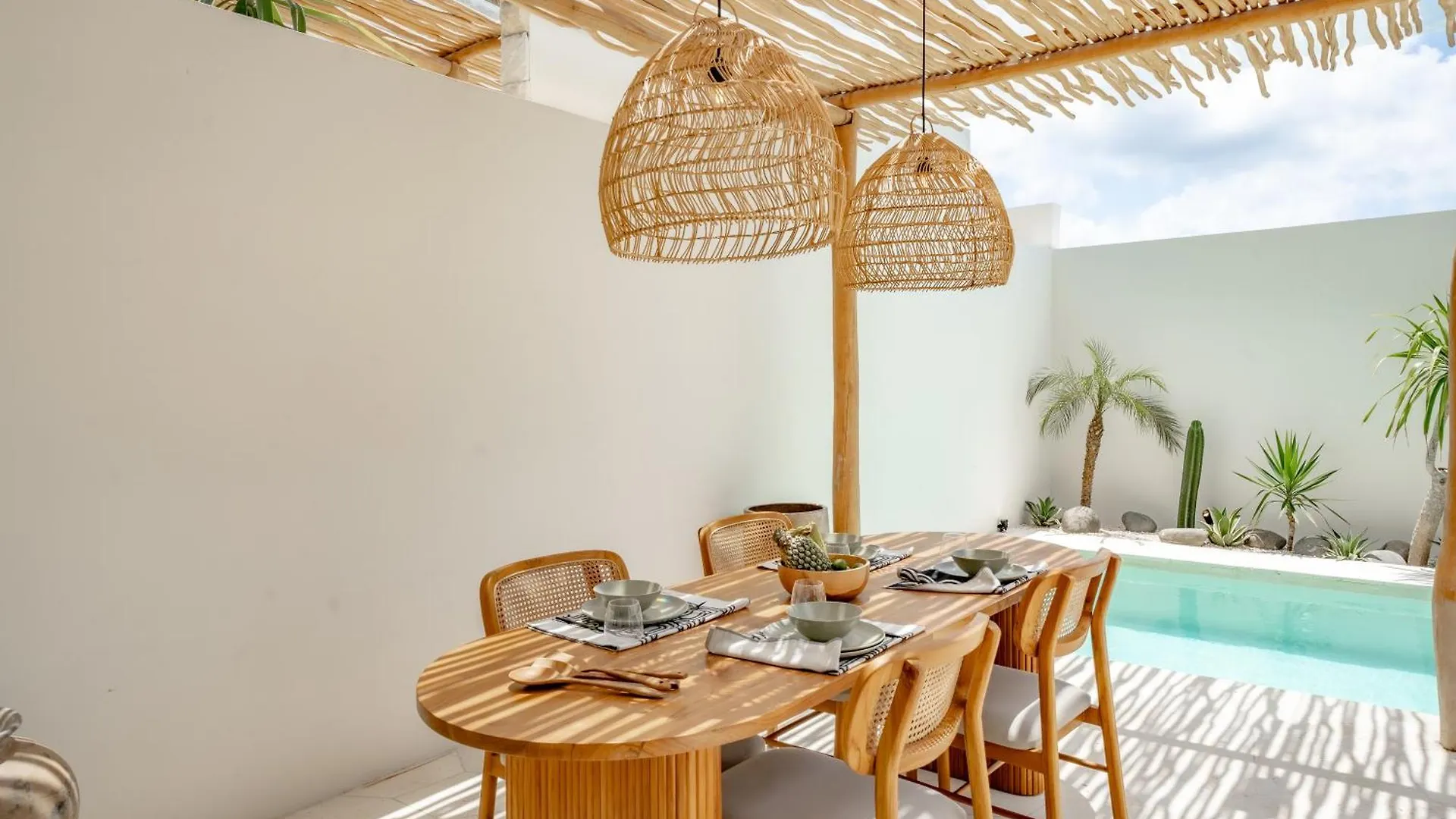 7Seas Bingin Villa Pecatu  Indonesia