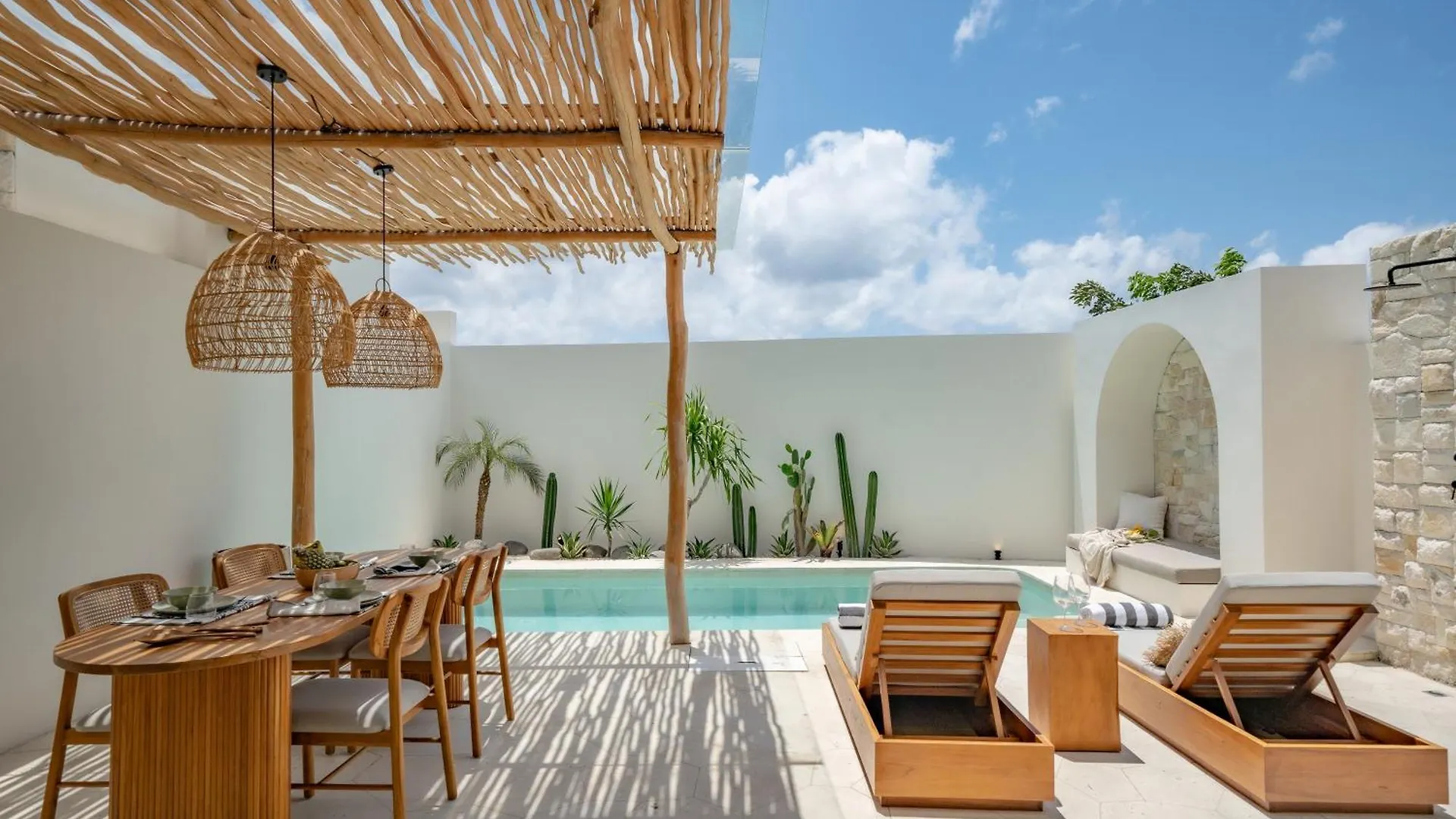 7Seas Bingin Villa Pecatu  Indonesia